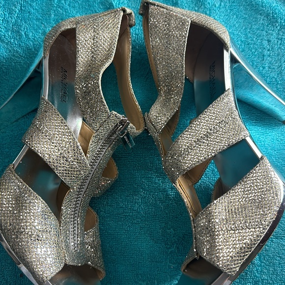 MICHAEL KORS HIGH HEELSL SHOES - Picture 3 of 6